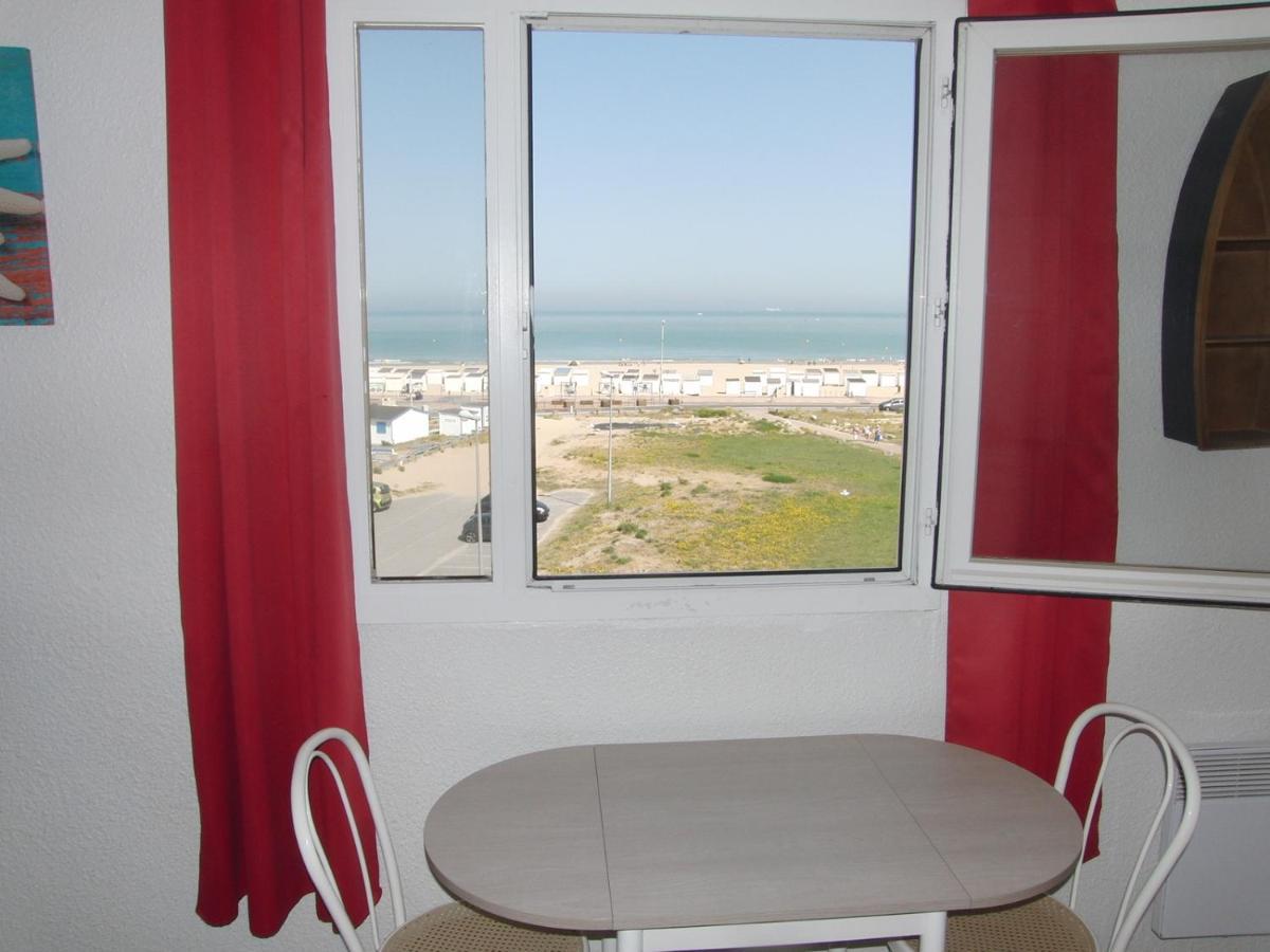 Studio Vue Sur Mer Apartment Calais Luaran gambar