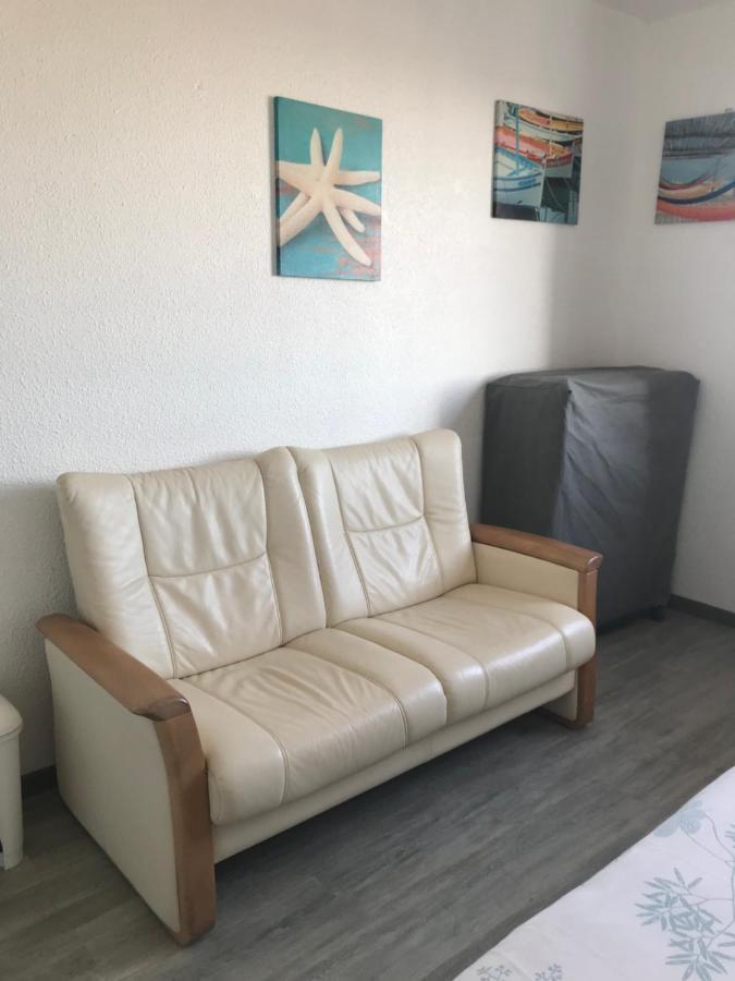 Studio Vue Sur Mer Apartment Calais Luaran gambar