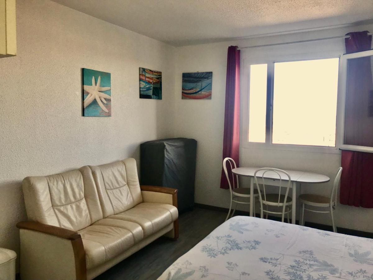 Studio Vue Sur Mer Apartment Calais Luaran gambar